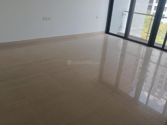 4.5 BHK Apartment in Bavdhan for rent Pune. The reference number is 20535320