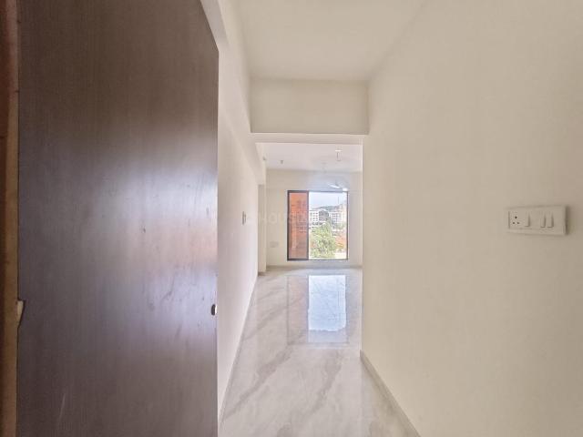 4.5 BHK Apartment in Hiranandani Estate for resale Thane. The reference number is 20280136
