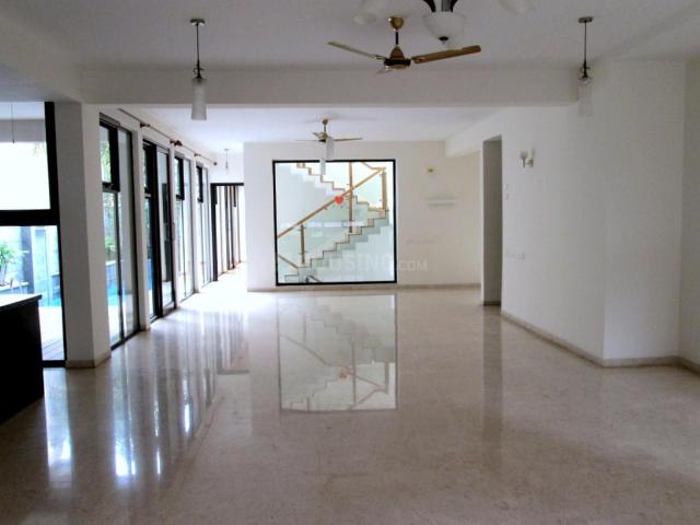 4.5 BHK Apartment in Indira Nagar for resale Bengaluru. The reference number is 20231688