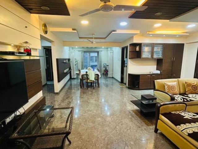 4.5 BHK Apartment in Kharadi for rent Pune. The reference number is 20750138