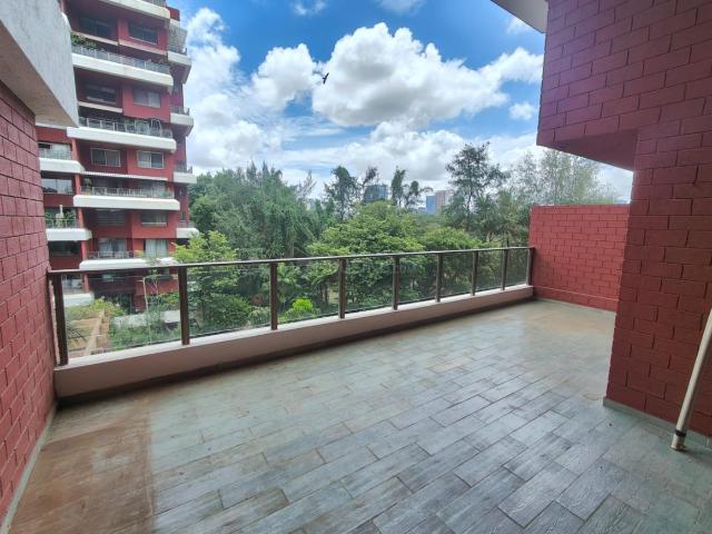 4.5 BHK Apartment in Koregaon Park for rent Pune. The reference number is 20655992
