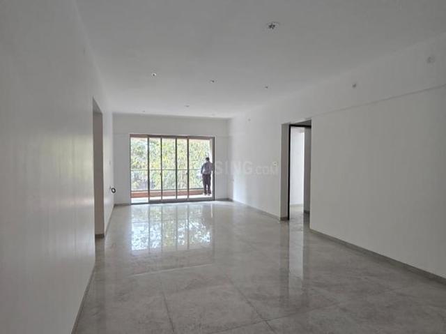 4.5 BHK Apartment in Kothrud for resale Pune. The reference number is 19903206