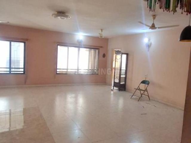4.5 BHK Apartment in Kothrud for resale Pune. The reference number is 20904084
