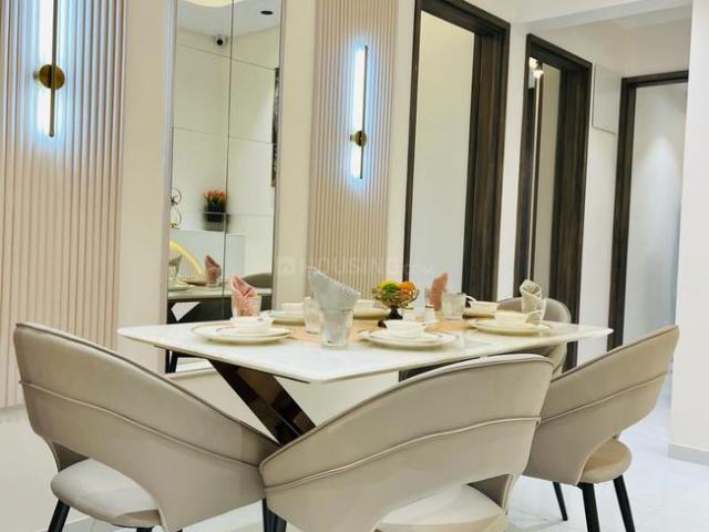 4.5 BHK Apartment in Lulla Nagar for resale Pune. The reference number is 20140061