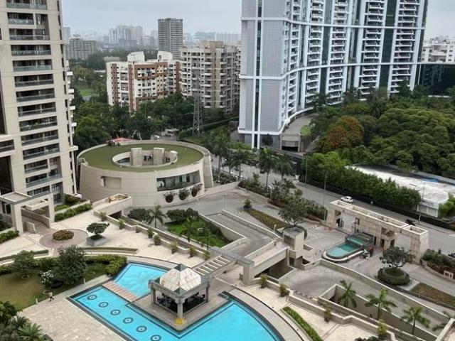 4.5 BHK Apartment in Magarpatta City for rent Pune. The reference number is 20305399