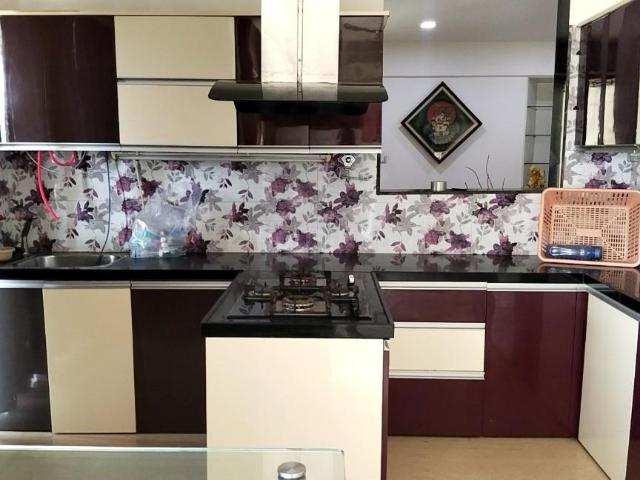4.5 BHK Apartment in Mohammed Wadi for resale Pune. The reference number is 18847370