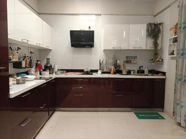 4.5 BHK Apartment in Mohammed Wadi for resale Pune. The reference number is 19056593