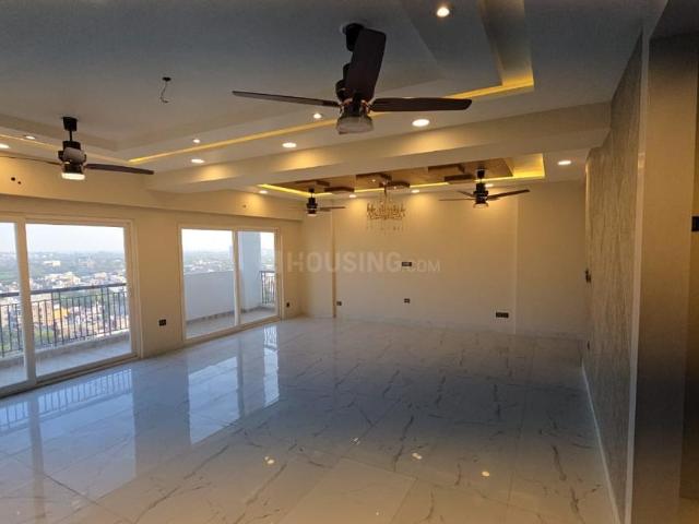 4.5 BHK Apartment in Phi III for rent Greater Noida. The reference number is 18523826