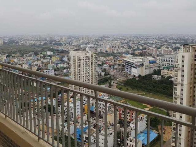 4.5 BHK Apartment in R.K. Hegde Nagar for resale Bangalore. The reference number is 15969269