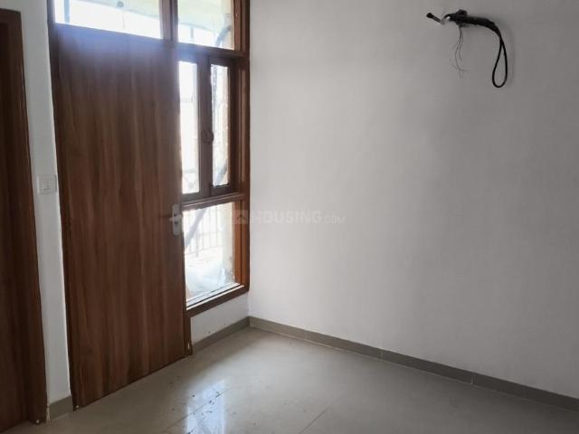 4.5 BHK Apartment in Sector 10 Dwarka for rent New Delhi. The reference number is 20353156