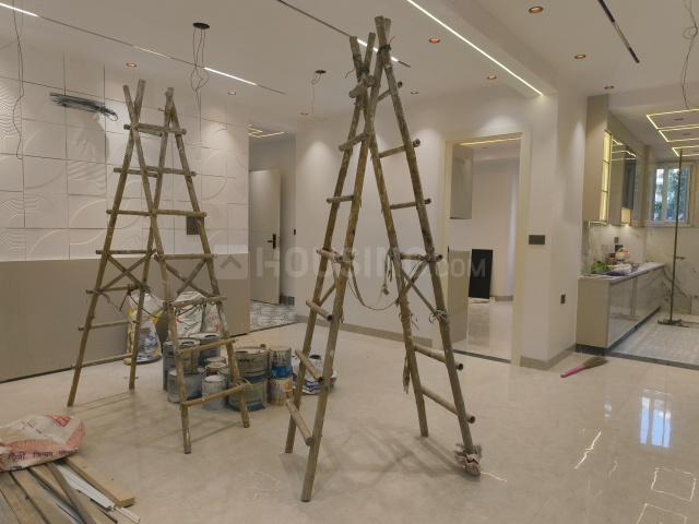 4.5 BHK Apartment in Sector 10 Dwarka for resale New Delhi. The reference number is 20924742