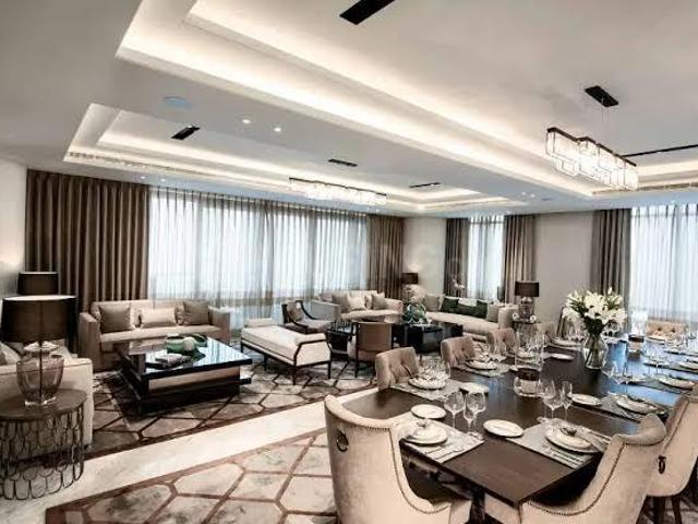 4.5 BHK Apartment in Sector 115 for resale Noida. The reference number is 18509741