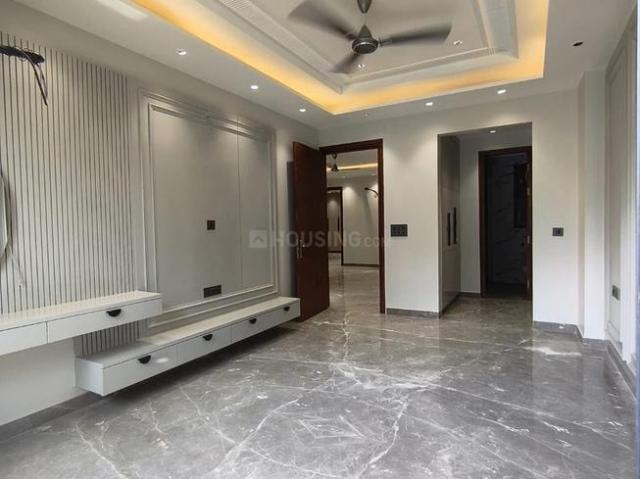 4.5 BHK Apartment in Sector 13 Rohini for rent New Delhi. The reference number is 20525251