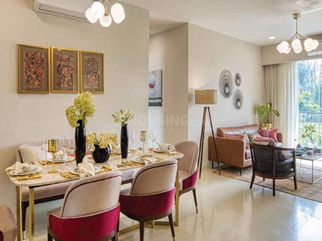 4.5 BHK Apartment in Sector 43 for resale Noida. The reference number is 19505599
