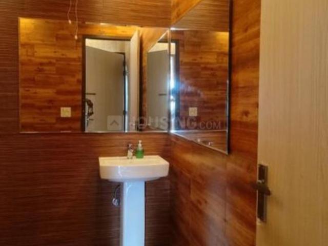 4.5 BHK Apartment in Sector 45 for resale Noida. The reference number is 19284382
