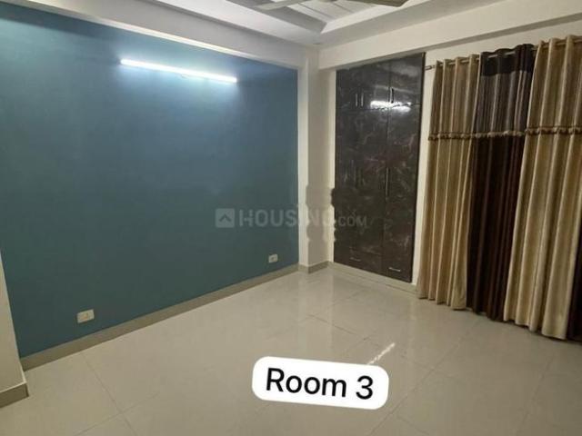 4.5 BHK Apartment in Sector 52 for rent Gurgaon. The reference number is 20430062