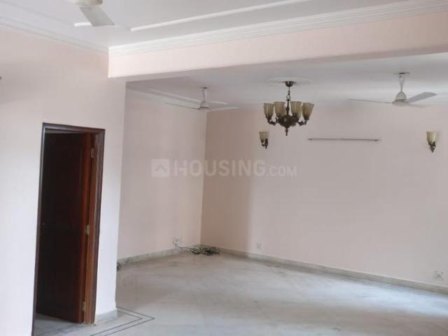 4.5 BHK Apartment in Sector 5 Dwarka for resale South West Delhi. The reference number is 16861605