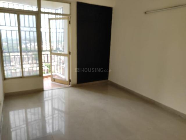 4.5 BHK Apartment in Sector 61 for resale Noida. The reference number is 17609405