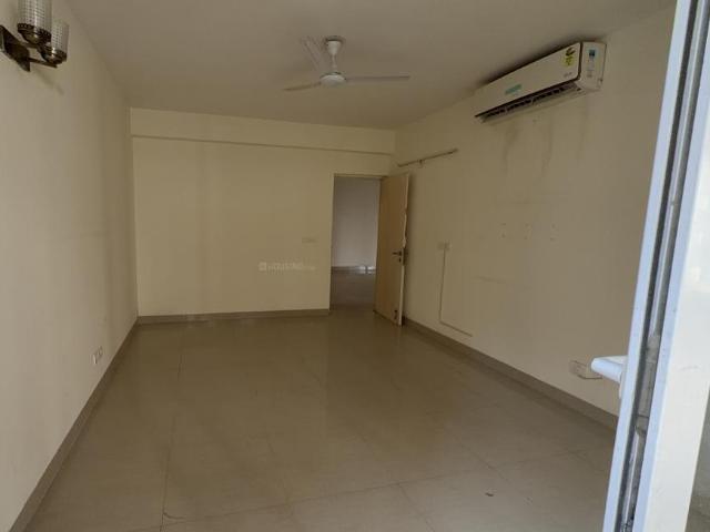 4.5 BHK Apartment in Sector 65 for rent Gurgaon. The reference number is 18225874
