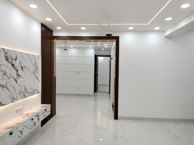 4 BHK Apartment in Sector 6 Dwarka for resale New Delhi. The reference number is 20271184