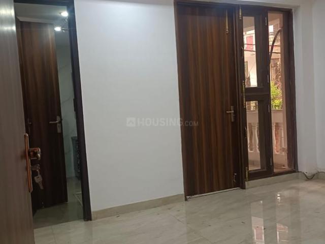 4 BHK Apartment in Sector 6 Dwarka for resale New Delhi. The reference number is 20323938