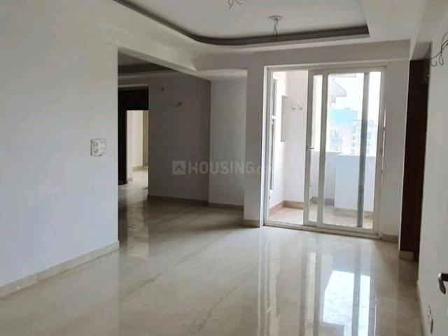 4.5 BHK Apartment in Sector 74 for rent Noida. The reference number is 20100757