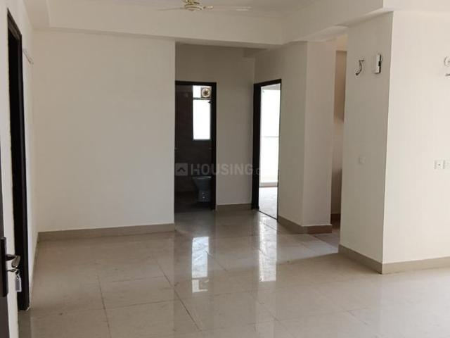 4.5 BHK Apartment in Sector 76 for resale Noida. The reference number is 20700681
