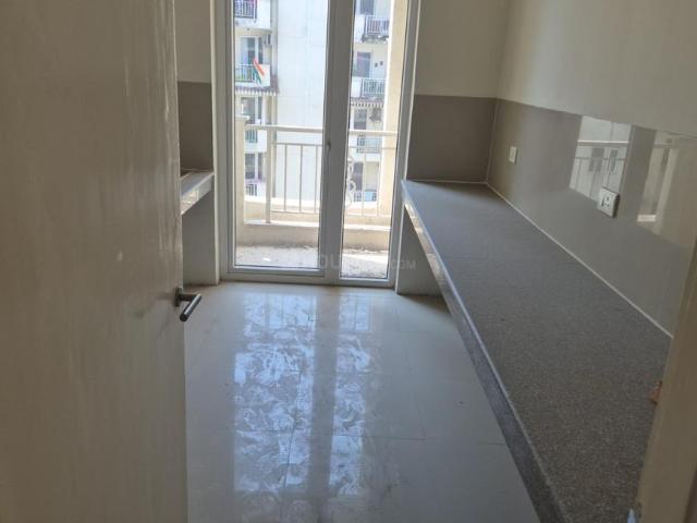 4 BHK Apartment in Sector 77 for resale Gurgaon. The reference number is 18321059