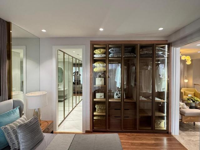 4.5 BHK Apartment in Sector 82 for resale Faridabad. The reference number is 20037362