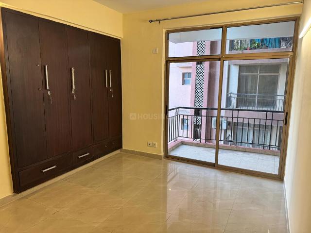 4.5 BHK Apartment in Sector 89 for rent Gurgaon. The reference number is 20449219