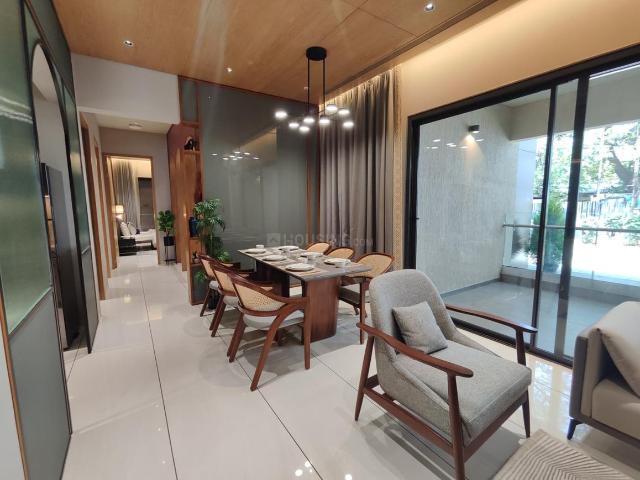 4.5 BHK Apartment in Shivaji Nagar for resale Pune. The reference number is 18382680