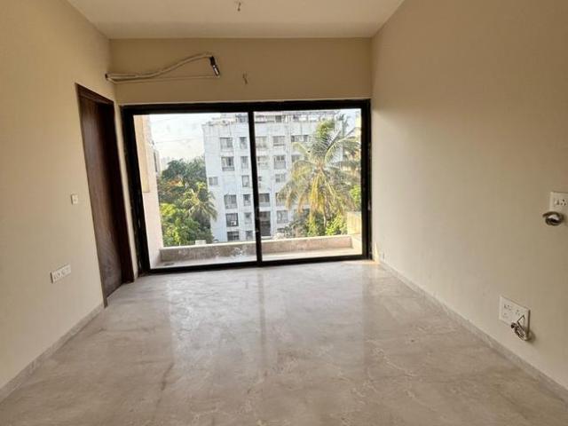 4.5 BHK Apartment in Shivaji Nagar for resale Pune. The reference number is 20485494