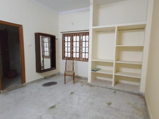 4.5 BHK Duplex in Bandlaguda Jagir for resale Hyderabad. The reference number is 20296443