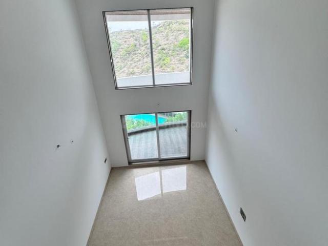 4.5 BHK Duplex in Lohegaon for resale Pune. The reference number is 20262069