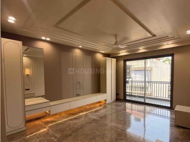 4.5 BHK Independent Builder Floor in DLF Phase 1 for resale Gurgaon. The reference number is 20622884