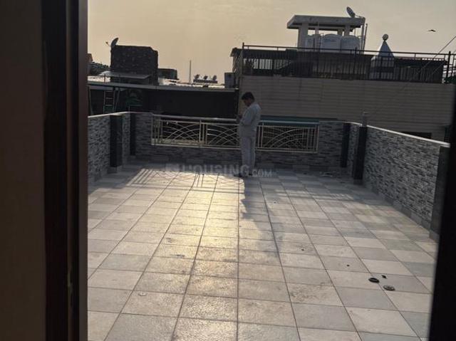 4.5 BHK Independent Builder Floor in Laxmi Nagar for resale New Delhi. The reference number is 20428389