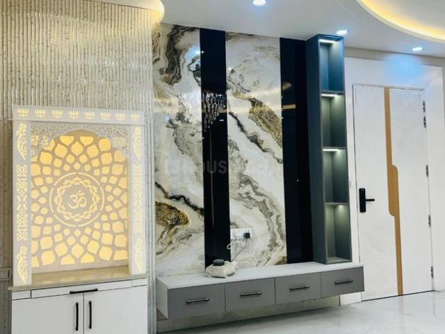 4.5 BHK Independent Builder Floor in Sector 17 for resale Faridabad. The reference number is 19781628