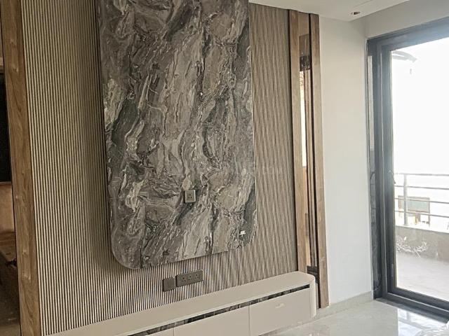 4.5 BHK Independent Builder Floor in Sector 10 DLF for resale Faridabad. The reference number is 19716581