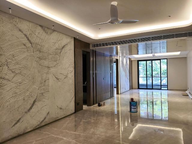 4.5 BHK Independent Builder Floor in Sector 45 for resale Gurgaon. The reference number is 20174696