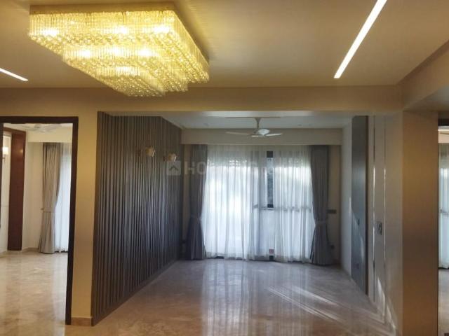 4.5 BHK Independent Builder Floor in Sector 49 for resale Gurgaon. The reference number is 20100110