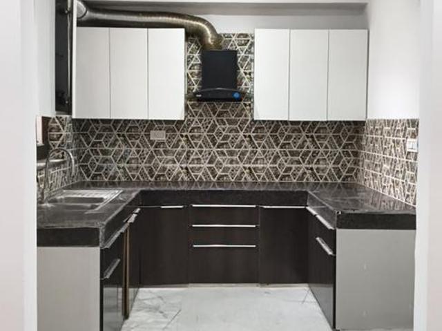 4.5 BHK Independent Builder Floor in Sector 40 for rent Gurgaon. The reference number is 20446212