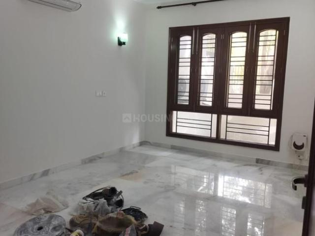 4.5 BHK Independent Builder Floor in Sector 41 for rent Gurgaon. The reference number is 20424473