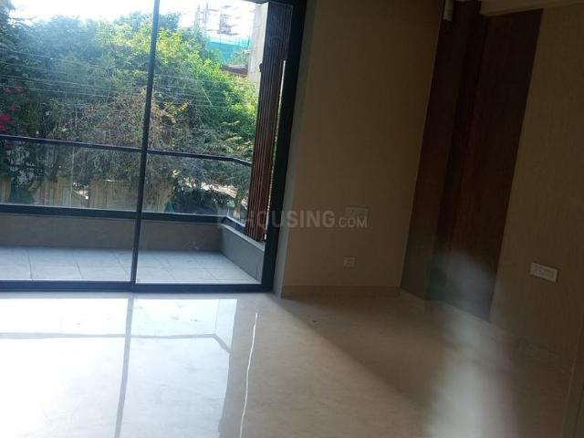 4.5 BHK Independent Builder Floor in Sector 56 for resale Gurgaon. The reference number is 19988021