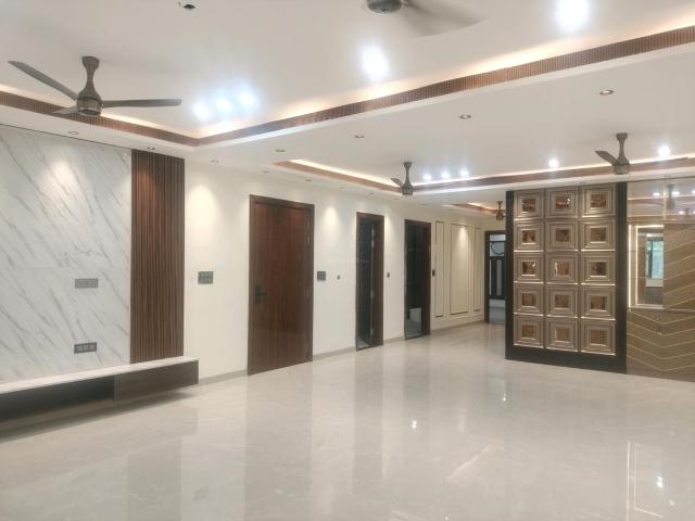 4 BHK Independent Builder Floor in Sector 85 for resale Faridabad. The reference number is 20677984