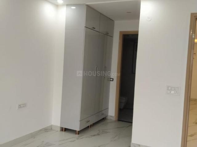 4.5 BHK Independent Builder Floor in Sector 92 for rent Gurgaon. The reference number is 20535339