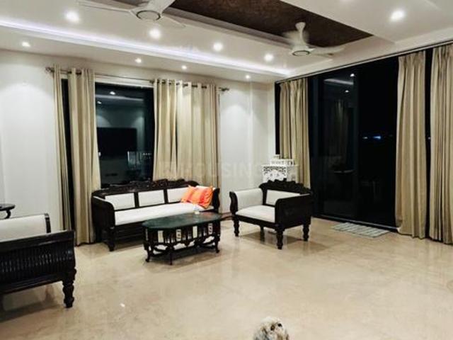 4.5 BHK Independent Builder Floor in Palam Vihar for rent Gurgaon. The reference number is 20268019