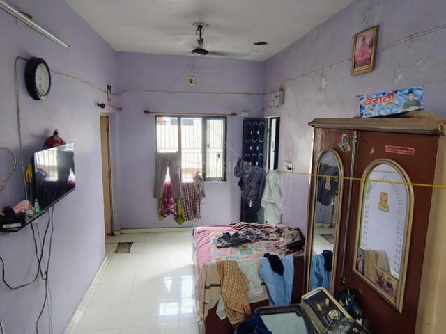 4.5 BHK Independent House in Nana Chiloda for resale Ahmedabad. The reference number is 20797558