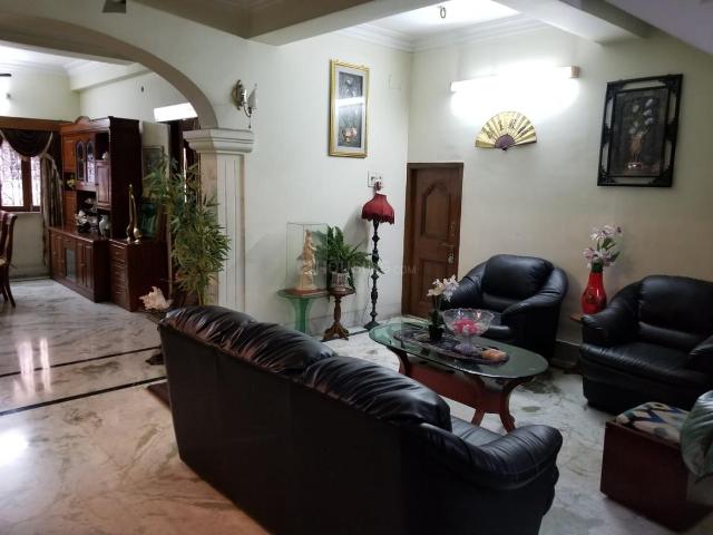 4.5 BHK Independent House in New Garia for resale Kolkata. The reference number is 20678318