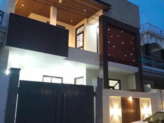 4.5 BHK Independent House in Ganga Nagar for resale Meerut. The reference number is 16531874