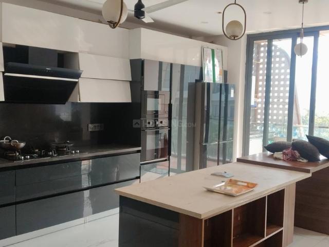 4.5 BHK Independent House in Palam Vihar for rent Gurgaon. The reference number is 19059956